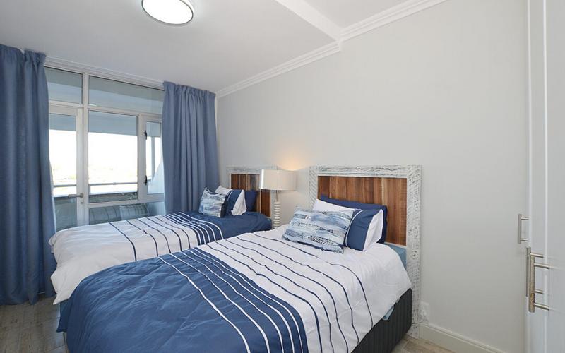 To Let 2 Bedroom Property for Rent in Dolphin Beach Western Cape